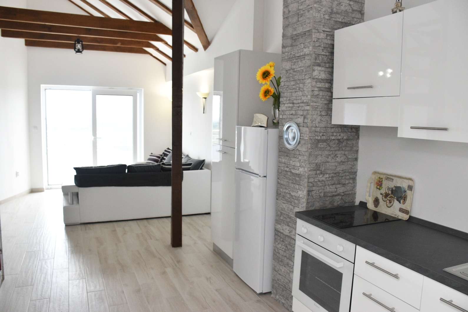 Apartment 5